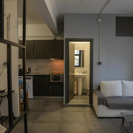 Virginia'S Boutique Apartments Ateny Zewnętrze zdjęcie