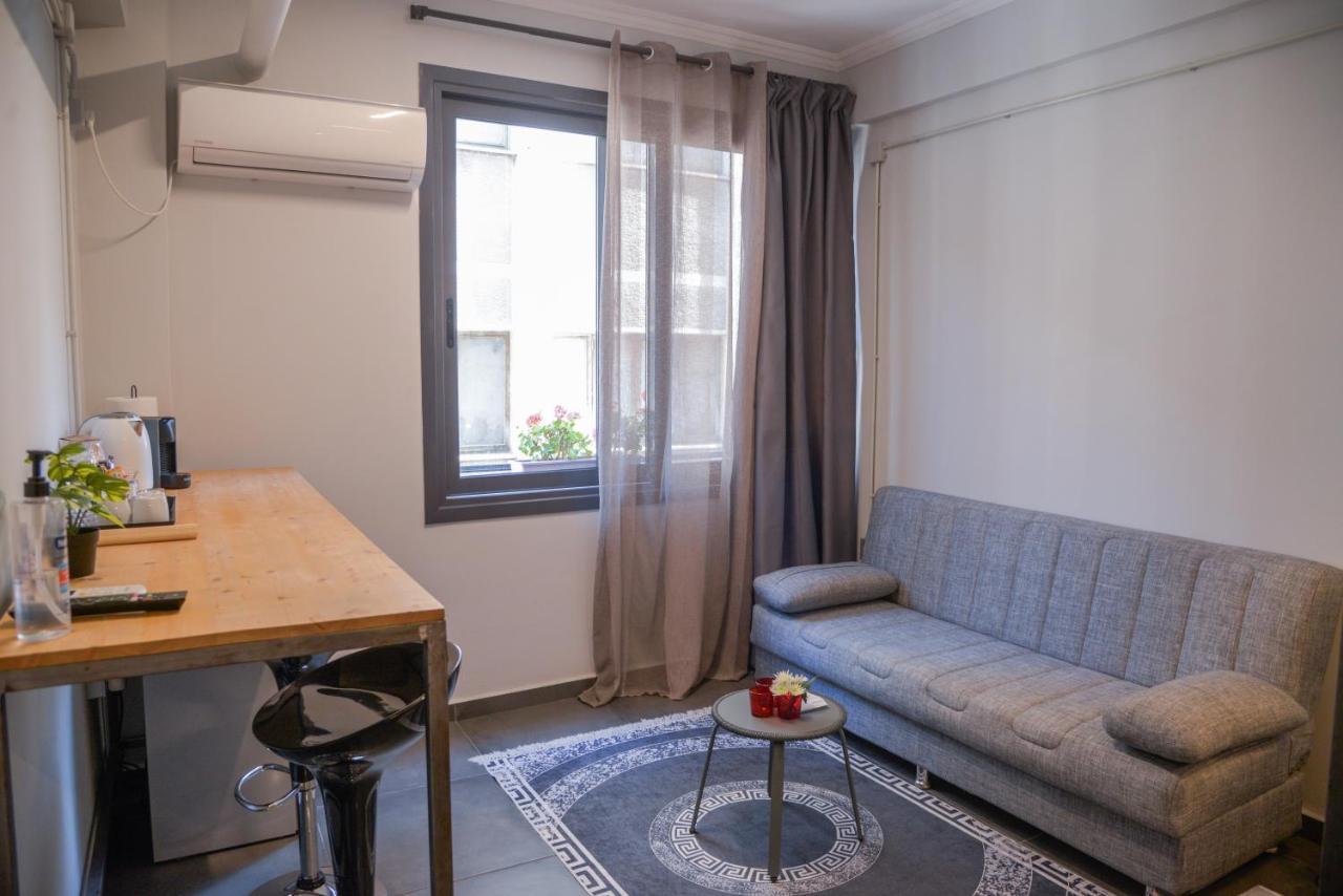 Virginia'S Boutique Apartments Ateny Zewnętrze zdjęcie
