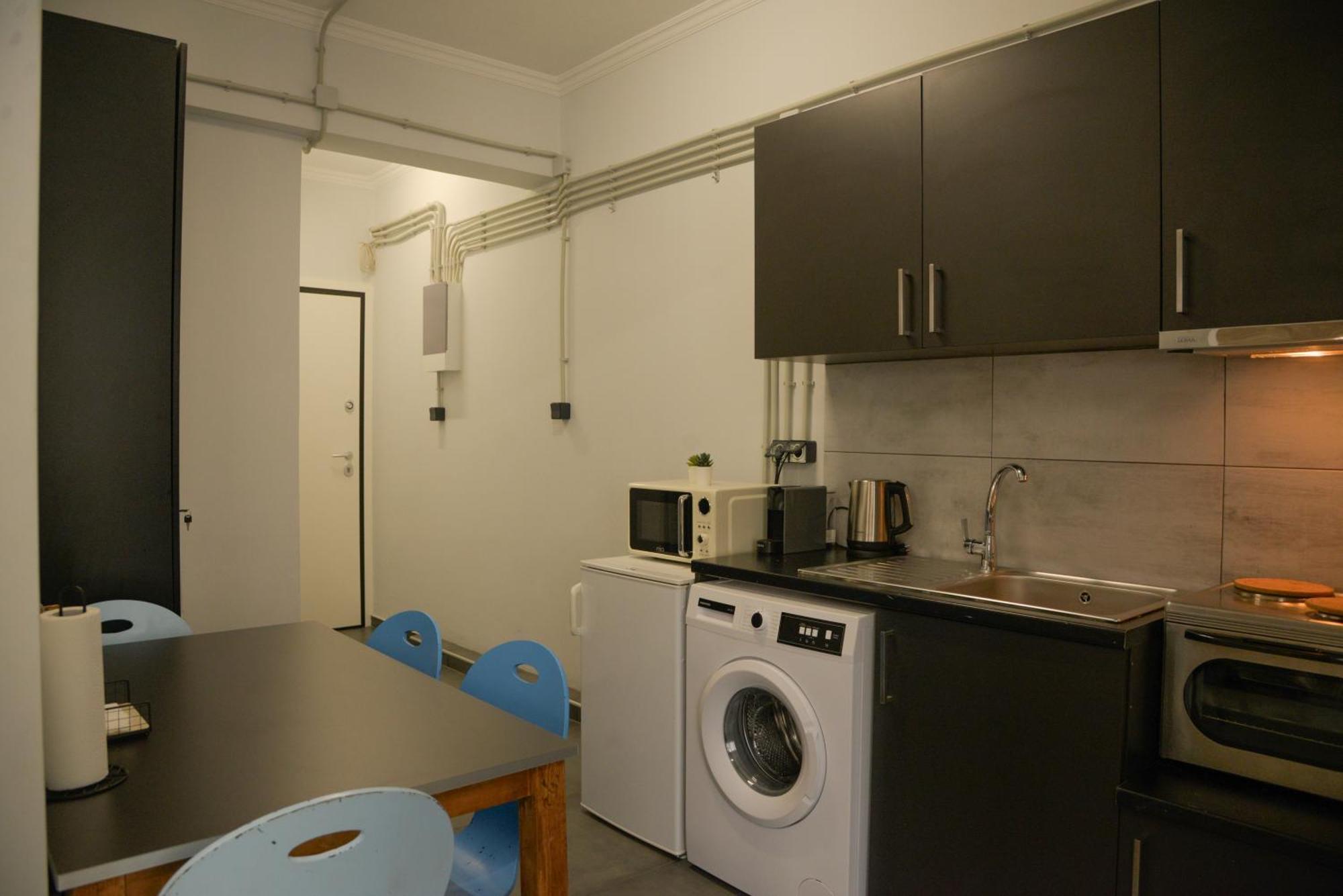 Virginia'S Boutique Apartments Ateny Zewnętrze zdjęcie