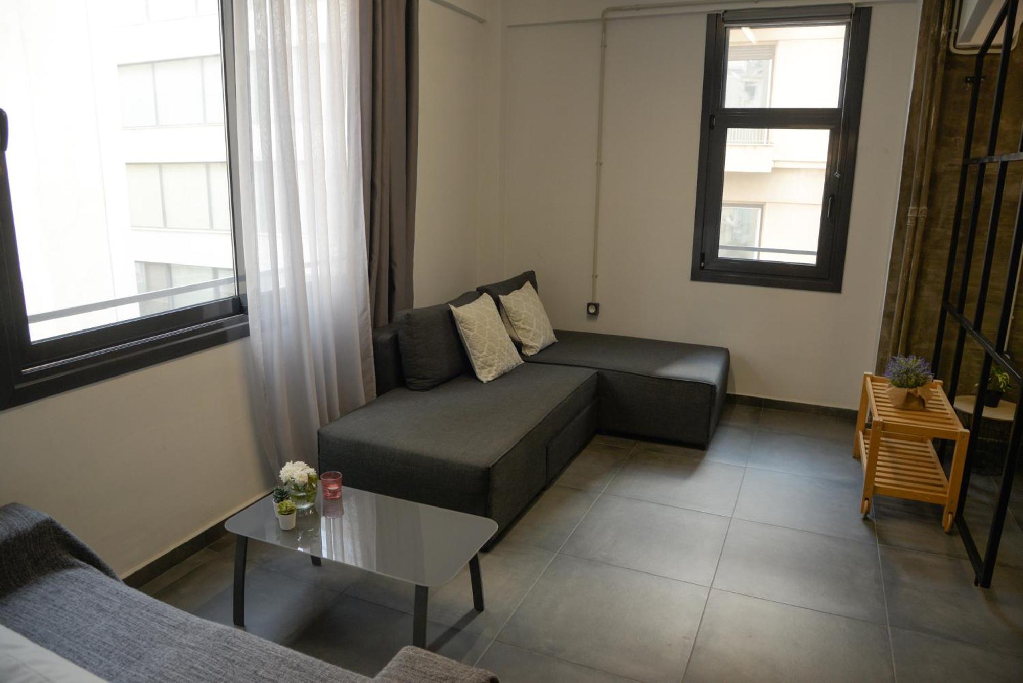 Virginia'S Boutique Apartments Ateny Zewnętrze zdjęcie