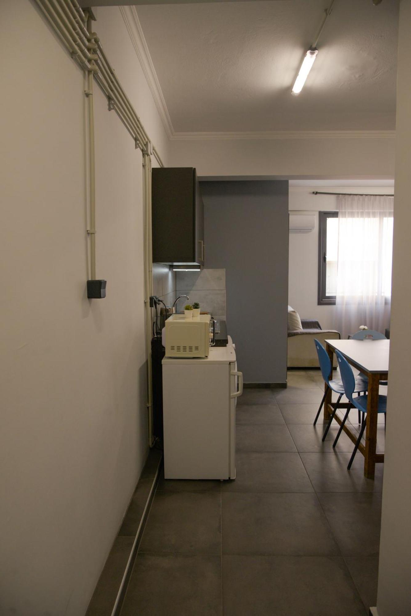 Virginia'S Boutique Apartments Ateny Zewnętrze zdjęcie